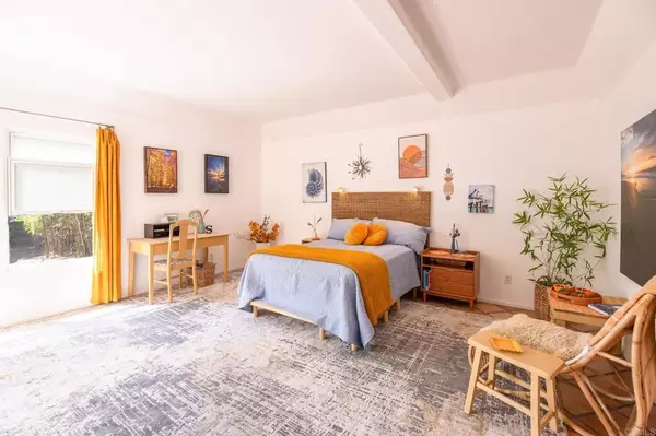 Oceanside, CA 92054,1746 Avocado