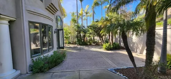 Carlsbad, CA 92011,1606 Bittern Court