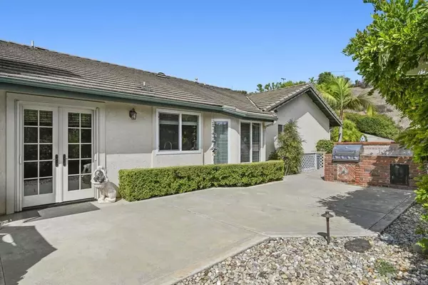 Fallbrook, CA 92028,4447 Palomar Drive