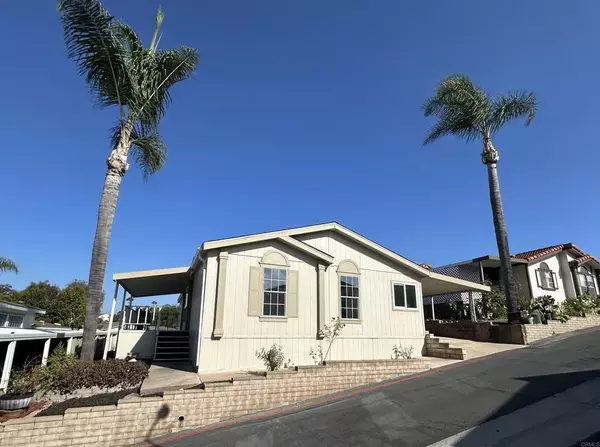 1333 Olive #54, Vista, CA 92083
