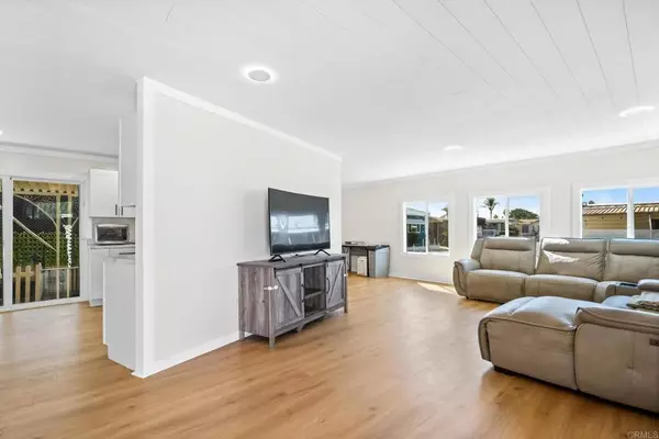 El Cajon, CA 92021,400 Greenfield Dr Spc 26 #26