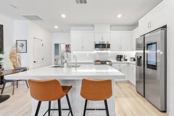 2111 Acara Circle, San Diego, CA 92154