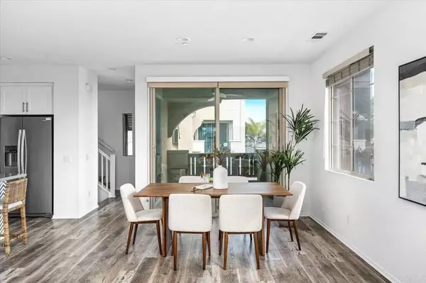 Oceanside, CA 92056,1267 Via Lucero