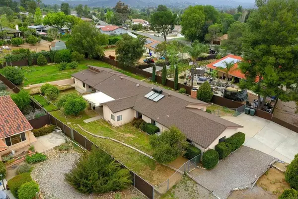 Ramona, CA 92065,23416 Glenn Ellen Way