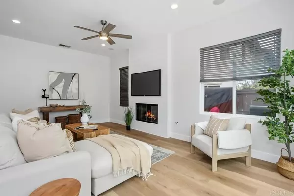 Carlsbad, CA 92011,1738 Oriole Ct