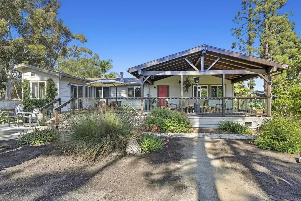 Carlsbad, CA 92010,5102 Don Mata Drive