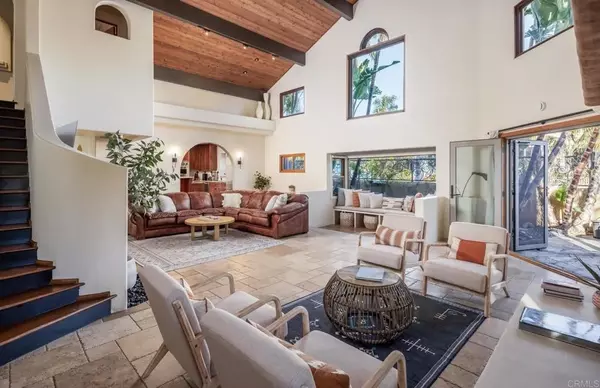 Encinitas, CA 92024,112 La Veta Avenue