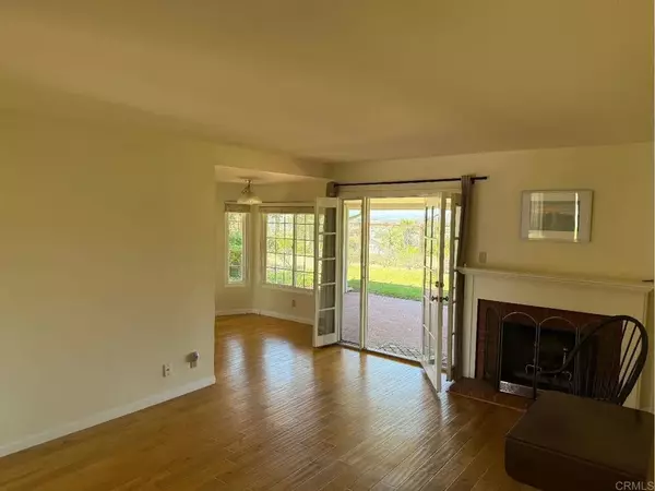 Encinitas, CA 92024,1633 Willowspring Drive North