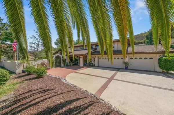 Poway, CA 92064,13735 Paseo Bonita