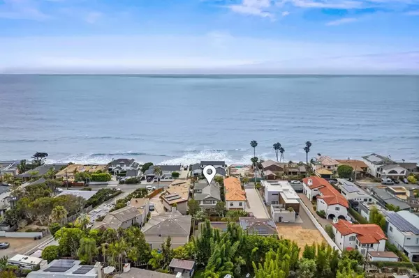 Encinitas, CA 92024,1483 Neptune Avenue