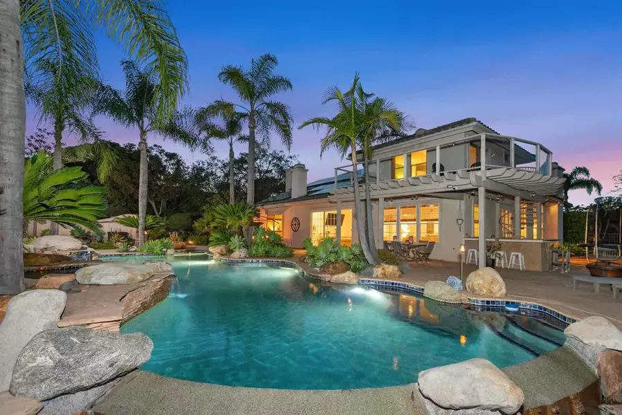 2034 Ridgecrest Place, Escondido, CA 92029