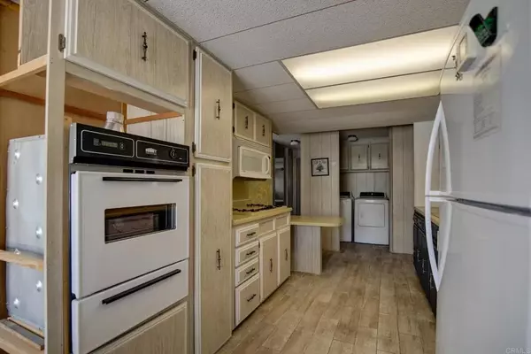 Borrego Springs, CA 92004,1010 Palm Canyon #59