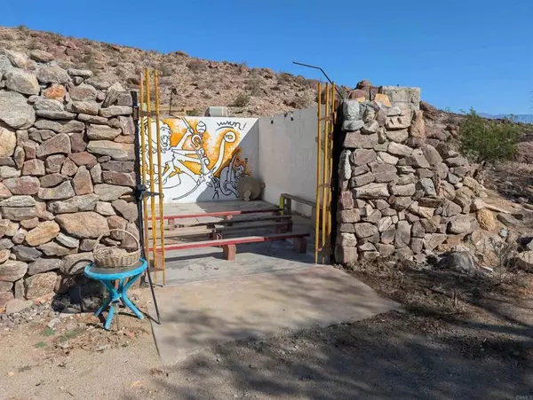 Borrego Springs, CA 92004,45 Rocking Chair