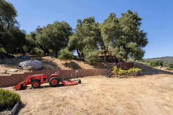 Santa Ysabel, CA 92070,25770 E GRADE ROAD