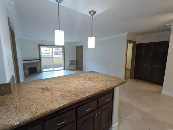 San Marcos, CA 92069,227 Woodland Parkway #163