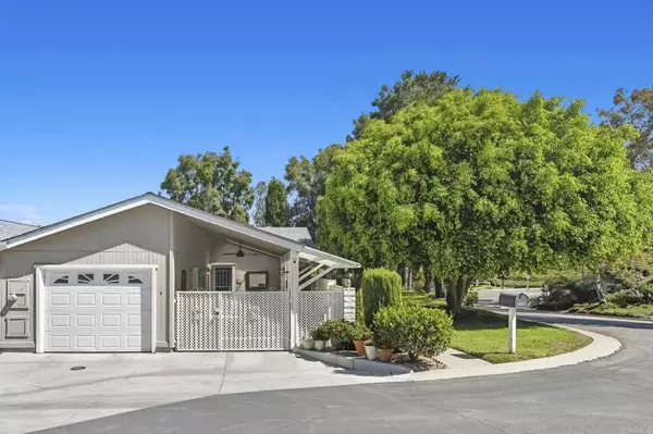 Oceanside, CA 92057,4394 Dowitcher