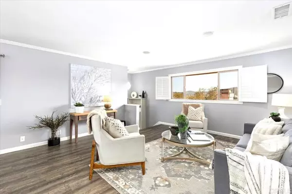 Carlsbad, CA 92009,3137 Avenida Topanga