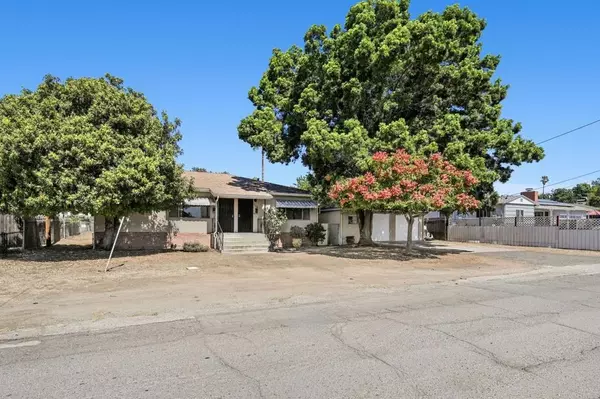 Lemon Grove, CA 91945,8122 Lincoln Street