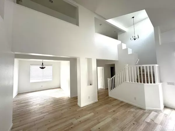 Carlsbad, CA 92010,3619 Barranca Court