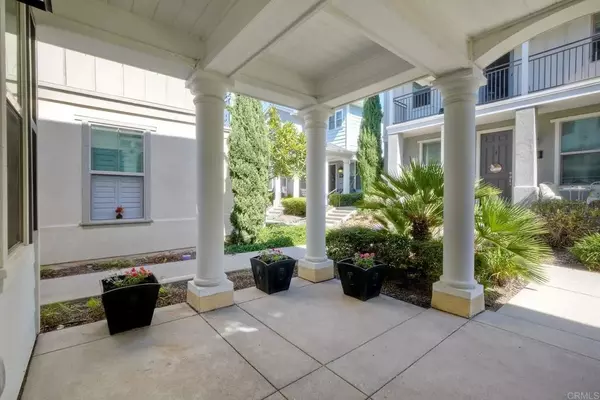 Oceanside, CA 92056,4302 Pacifica Way #2
