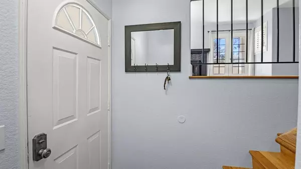 Oceanside, CA 92057,190 Bautista Court #99