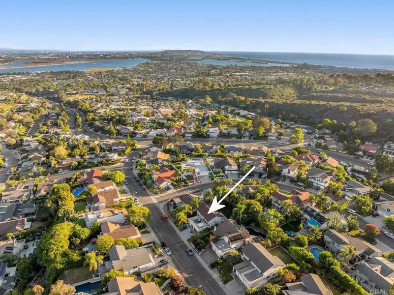 2252 Soledad Rancho Road, Pacific Beach (san Diego), CA 92109