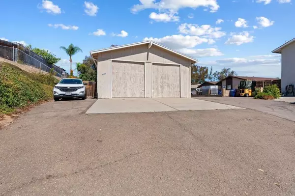 Lemon Grove, CA 91945,8046 Sarawak Drive