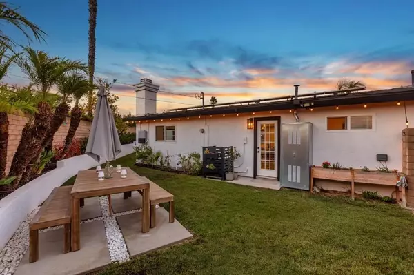 San Diego, CA 92117,5124 Acuna Street