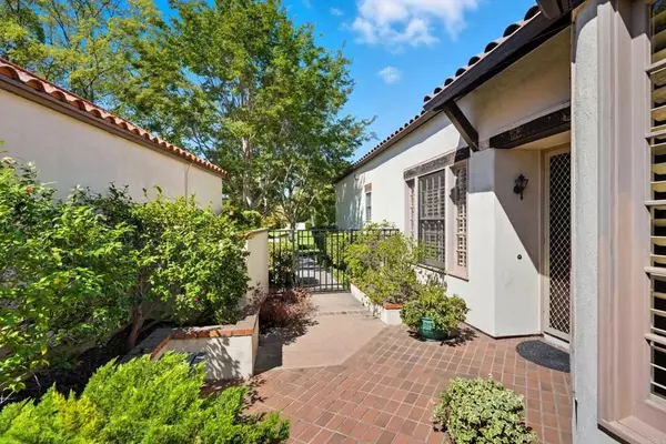 San Diego, CA 92128,11915 Fairhope Rd.