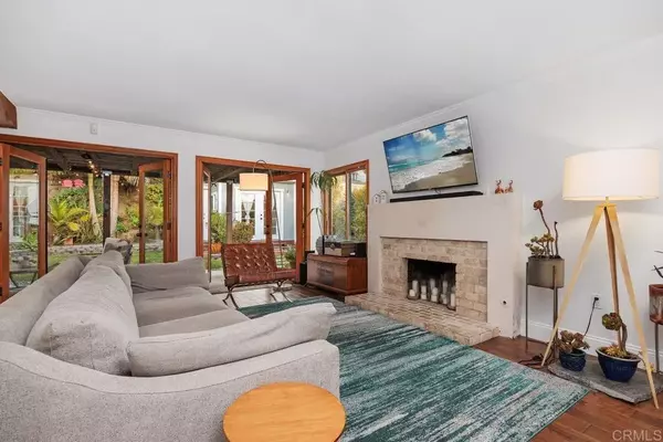 Carlsbad, CA 92009,6720 Antilope Street