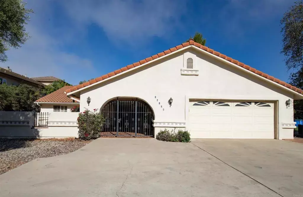 Ramona, CA 92065,15128 Moonglow Drive