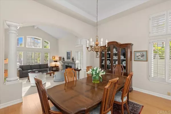 Encinitas, CA 92024,974 Calle Santa Cruz