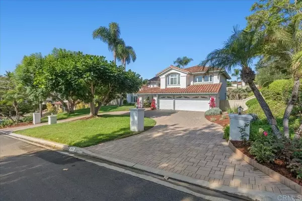 Encinitas, CA 92024,974 Calle Santa Cruz