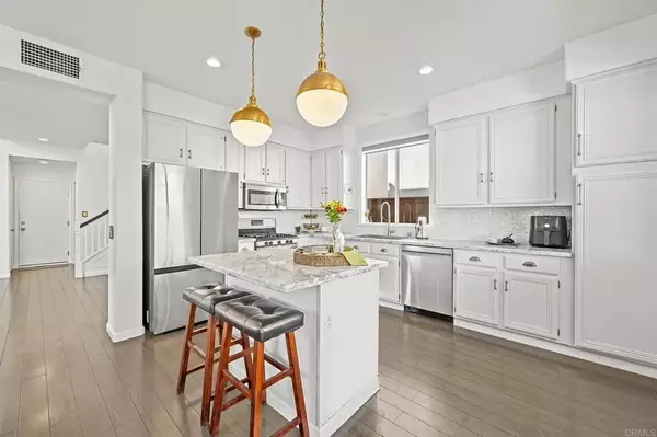 Oceanside, CA 92057,120 Venetia Way