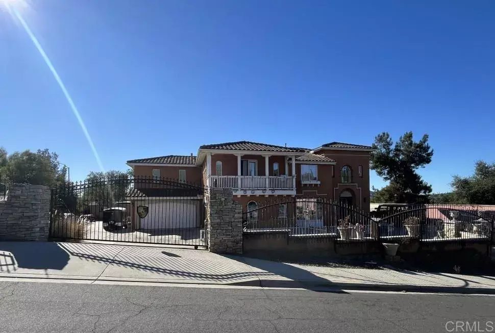 Escondido, CA 92025,303 Amparo Drive