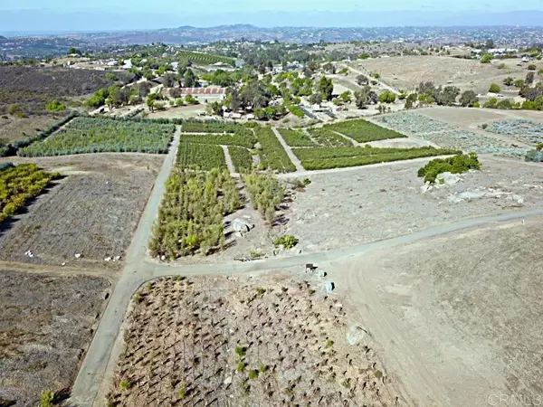 Bonsall, CA 92003,31820 Via Ararat