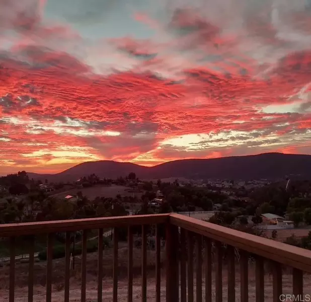 1320 Richland Rd, San Marcos, CA 92069