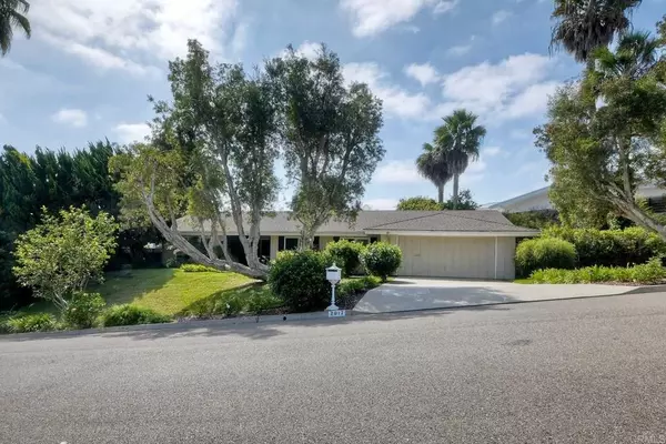 2017 Caracol Ct, Carlsbad, CA 92009