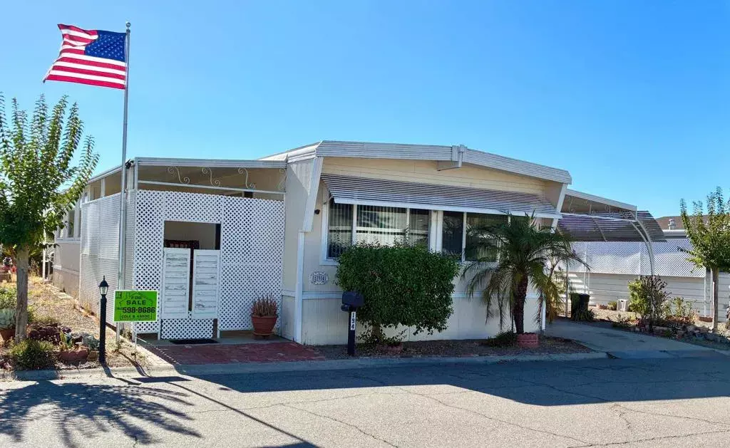 Escondido, CA 92027,2300 E Valley #194