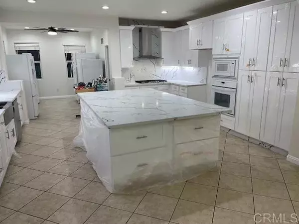 Murrieta, CA 92562,35839 Red Bluff