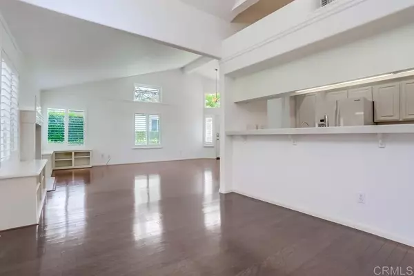 Escondido, CA 92026,8949 Circle R View Lane