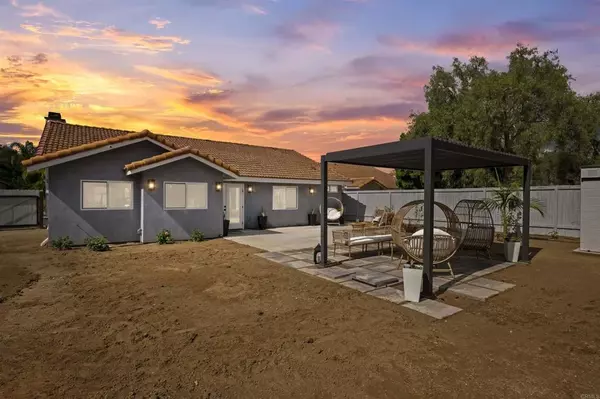 Oceanside, CA 92056,3338 Par Drive