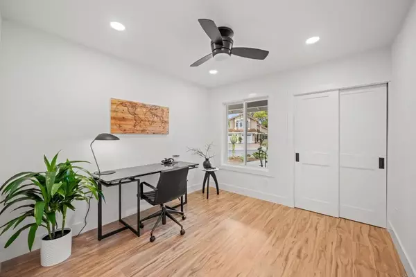 Oceanside, CA 92056,3338 Par Drive