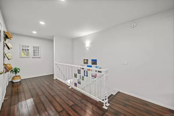 Oceanside, CA 92057,4232 Fiesta Way #3