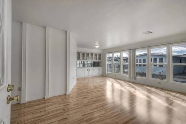 San Marcos, CA 92078,1175 La Moree Drive #7