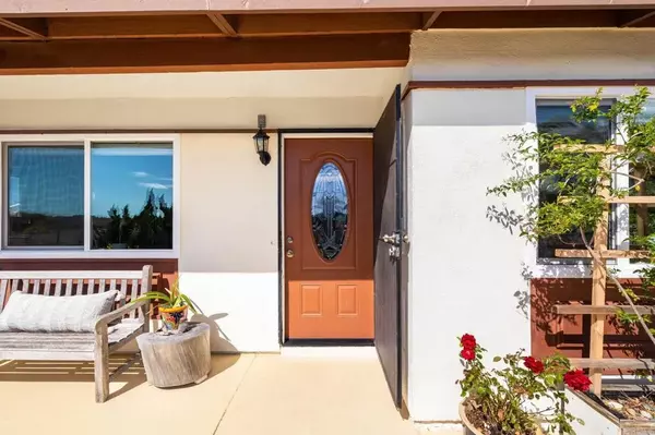 Oceanside, CA 92056,3560 Santa Maria Street