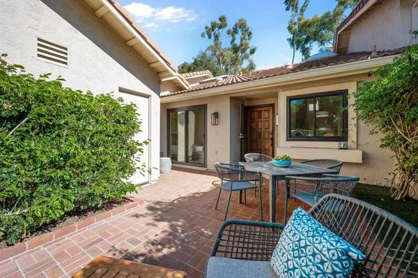 Rancho Bernardo (san Diego), CA 92128,17823 Avenida Alozdra
