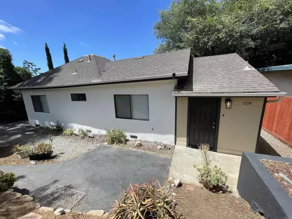 1134 E 5th Ave, Escondido, CA 92025
