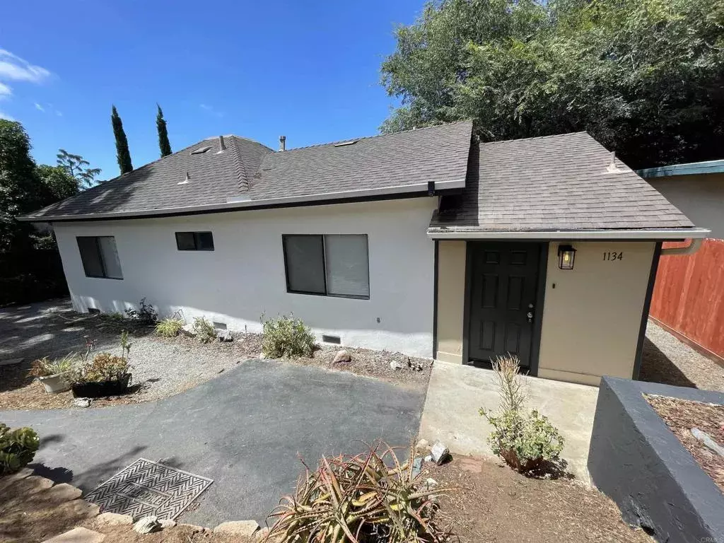 Escondido, CA 92025,1134 E 5th Ave