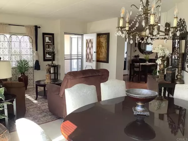 San Marcos, CA 92078,650 S Rancho Santa Fe. Rd #294